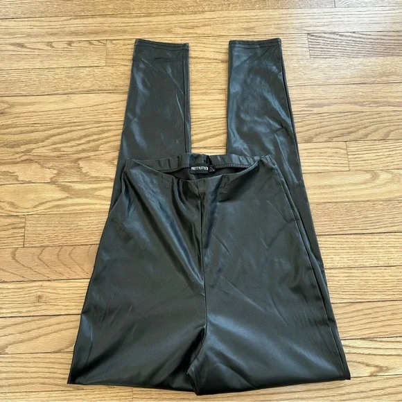 PrettyLittleThing Black Faux Leather High Waisted Leggings size 4 small - Picture 3 of 3